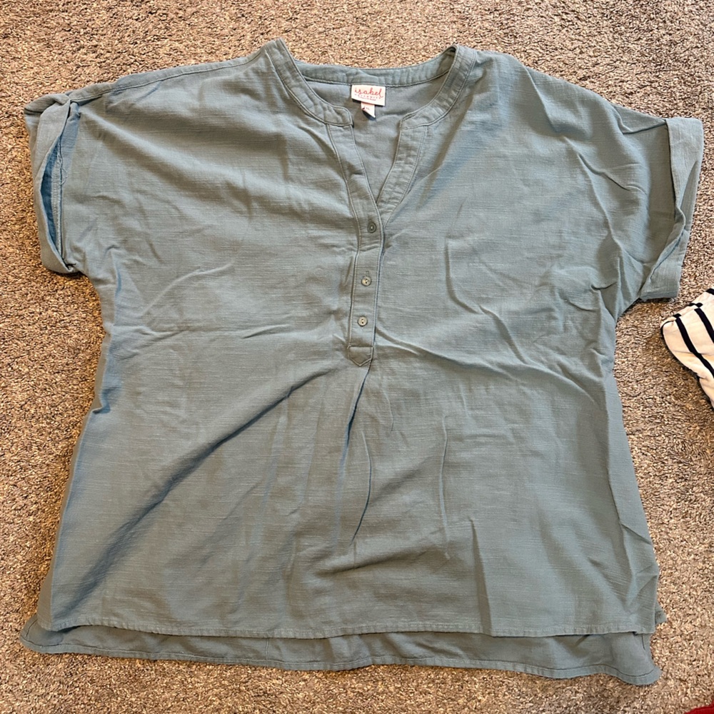 Like new maternity - size xl - light blue button down top with cuff sleeves